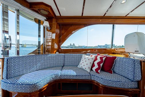 Hinckley Talaria 48 Flybridge image