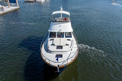 Hinckley Talaria 48 Flybridge image