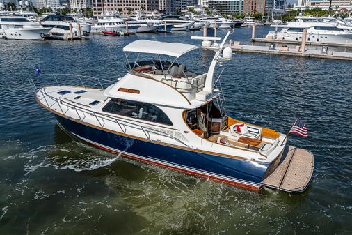 Hinckley Talaria 48 Flybridge image