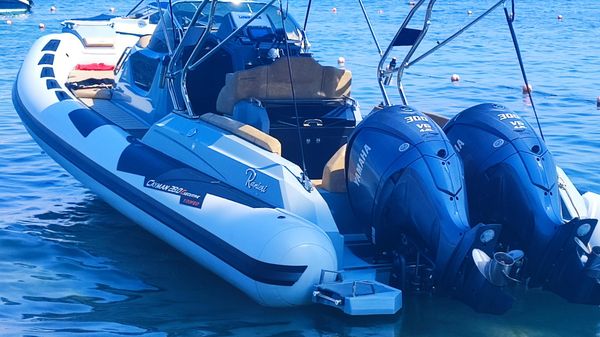 Ranieri Cayman 28 Executive Trofeo 