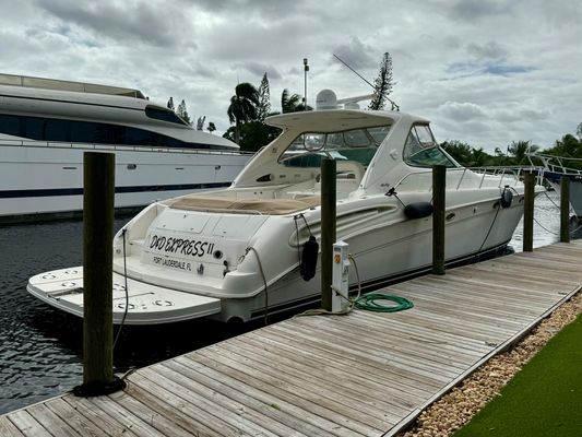 Sea Ray 540 Sundancer - main image