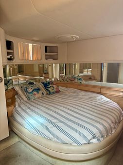 Sea Ray 540 Sundancer image