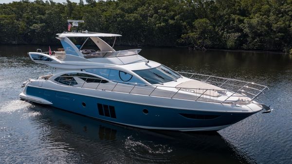 Azimut 60 fly