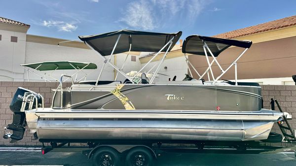 Tahoe Pontoon LTZ Quad Lounger