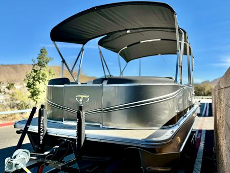 Tahoe-pontoon LTZ-QUAD-LOUNGER image