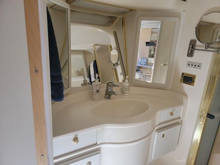 Sea Ray 500 Sundancer image