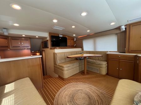 Cabo 40 Flybridge image