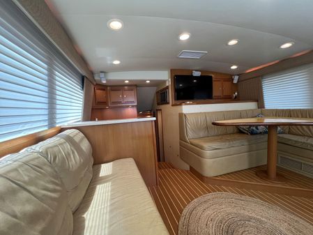 Cabo 40 Flybridge image