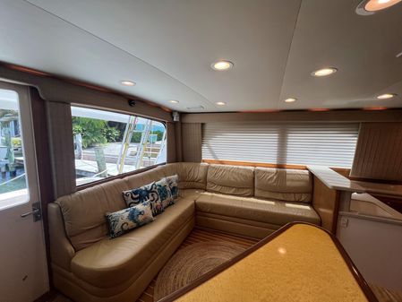 Cabo 40 Flybridge image