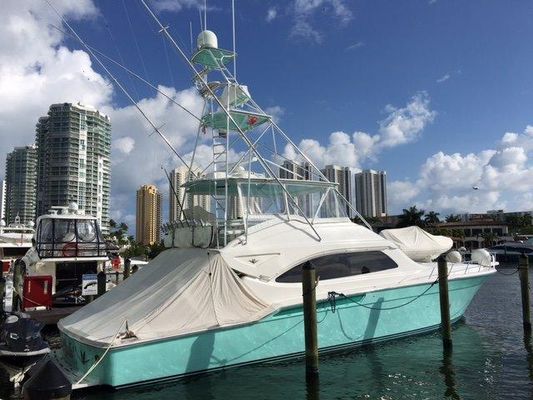 Bertram 630 Flybridge - main image