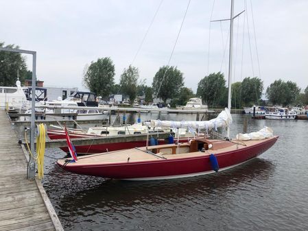 Daysailer Ed Dubois Bolero image