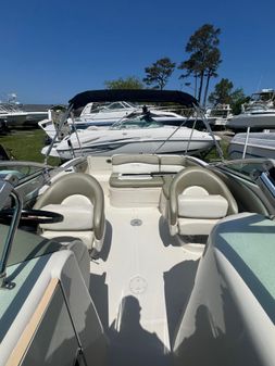 Sea Ray 22' Bowrider image