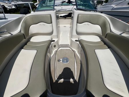 Sea Ray 22' Bowrider image