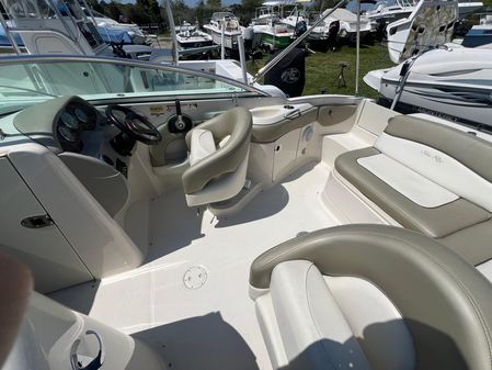 Sea Ray 22' Bowrider image