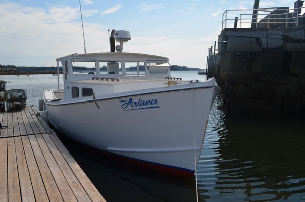 Arno Day Lobster Cruiser/Picnic Boat - main image
