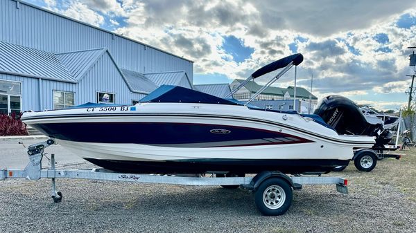 Sea Ray SPX 190 OB 