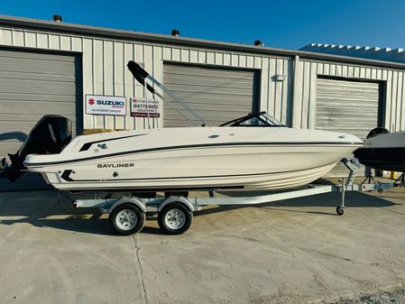 Bayliner VR6-BOWRIDER-OB image