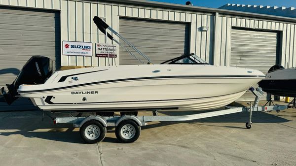 Bayliner VR6 Bowrider OB