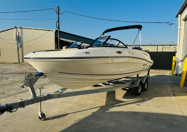 Bayliner VR6-BOWRIDER-OB image