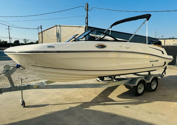 Bayliner VR6-BOWRIDER-OB image