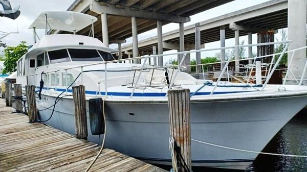 Bertram 71 Motor Yacht