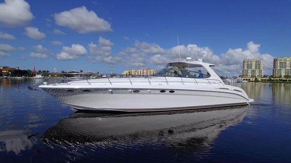 Sea Ray 540 Sundancer 