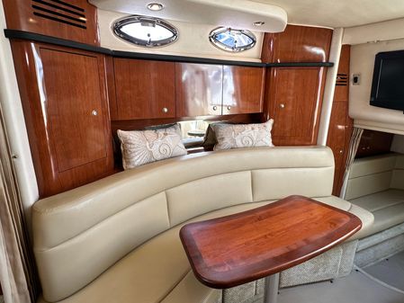 Sea Ray 320 Sundancer image