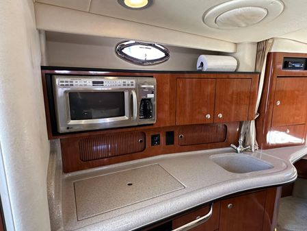 Sea Ray 320 Sundancer image