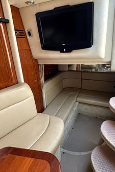 Sea Ray 320 Sundancer image