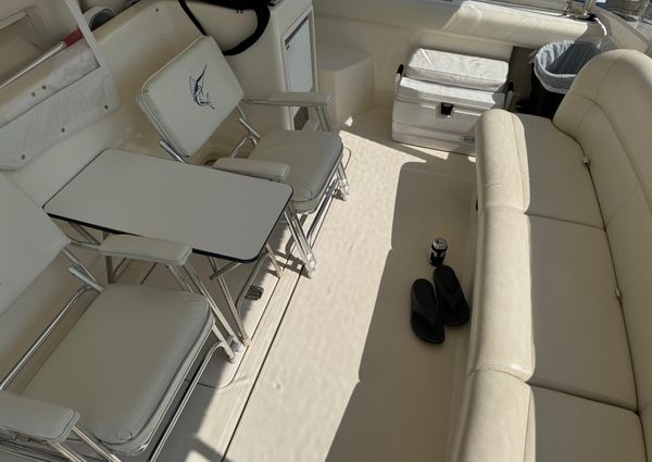 Tiara Yachts 3500 Express 2021 engines image