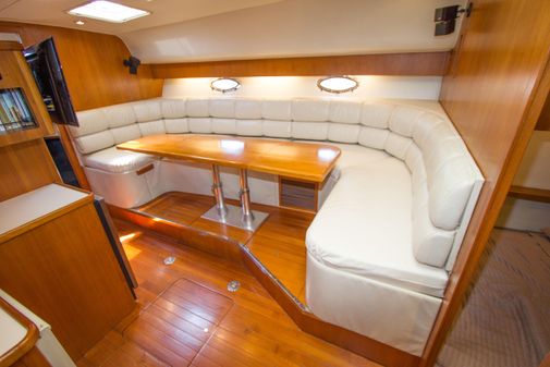 Tiara Yachts 4000 Express image