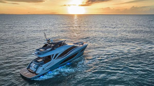 Aquitalia 78 Flybridge image