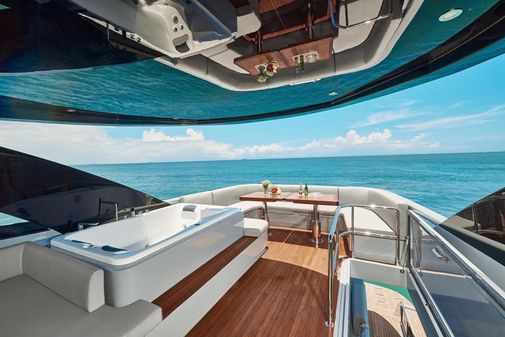 Aquitalia 78 Flybridge image