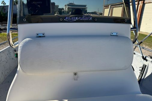 Blue Wave 220 Classic image