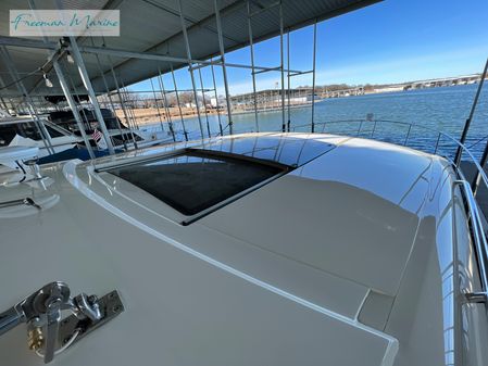 Carver C37 image