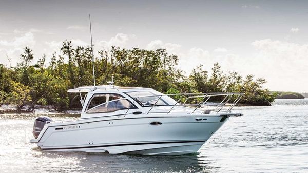 Cutwater 24 Sport Coupe 