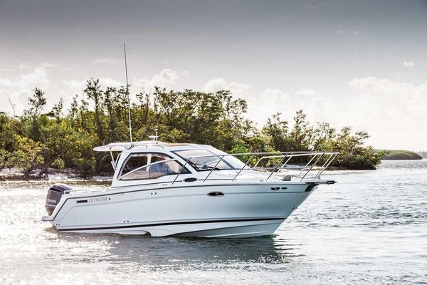 Cutwater 24 Sport Coupe - main image
