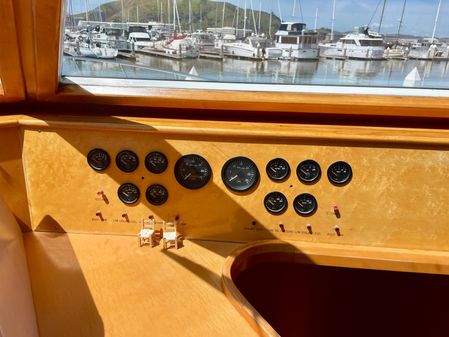 Mckinna 57-PILOTHOUSE image