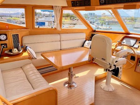 Mckinna 57-PILOTHOUSE image