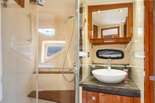 Sea Ray 510 Sundancer image