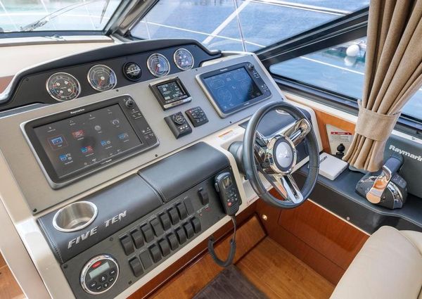 Sea Ray 510 Sundancer image