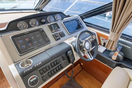 Sea Ray 510 Sundancer image