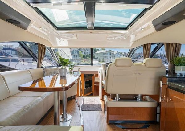 Sea Ray 510 Sundancer image