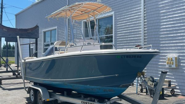 Edgewater 188CC