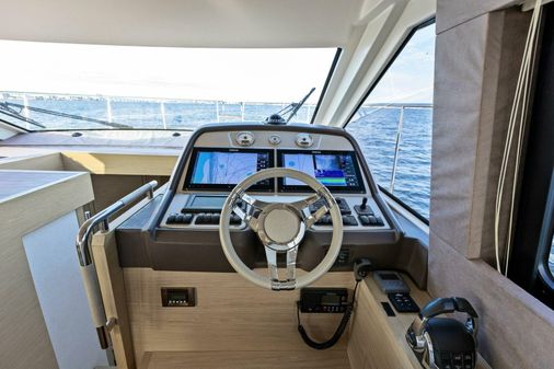 Monte Carlo Yachts MC5 image