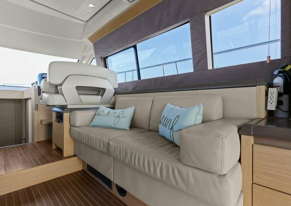 Monte Carlo Yachts MC5 image