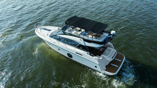 Monte Carlo Yachts MC5 image