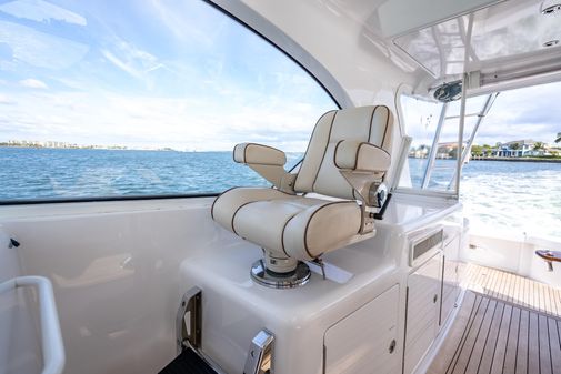 Hatteras 45 Express Sportfish image