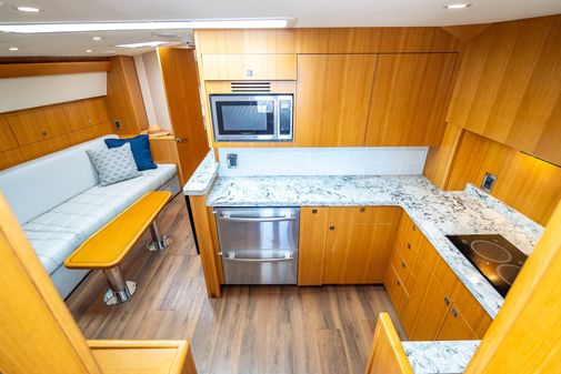 Hatteras 45 Express Sportfish image