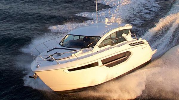 Cruisers Yachts 42 Cantius
